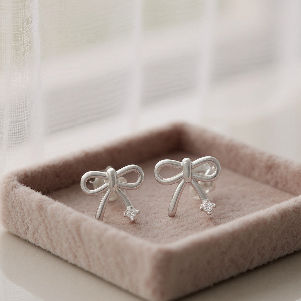 Amelie Ribbon Studs