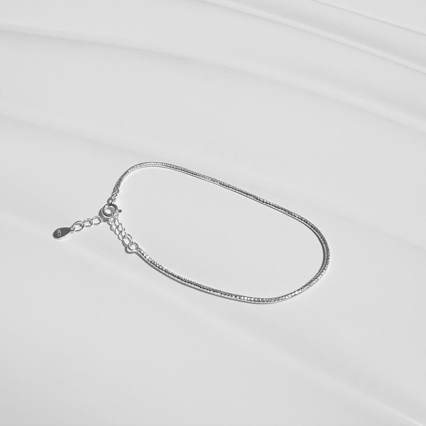 Velia Silver Chain Bracelet