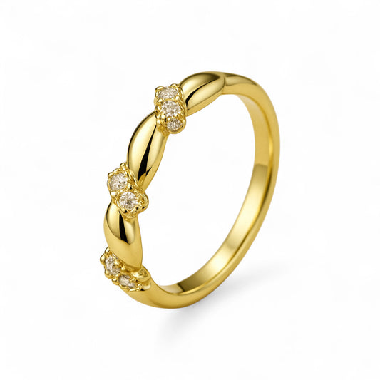 Aurelia Twist Ring