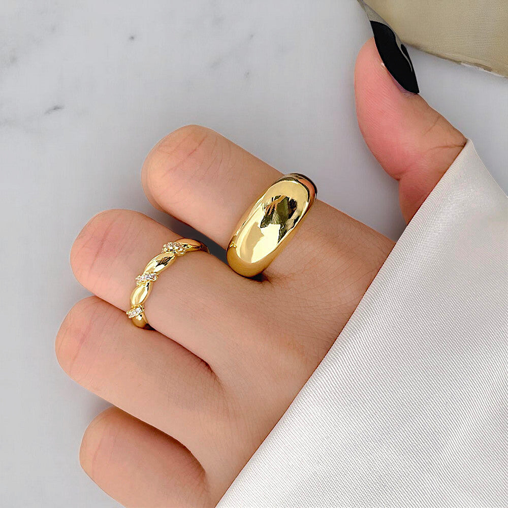 Aurelia Twist Ring